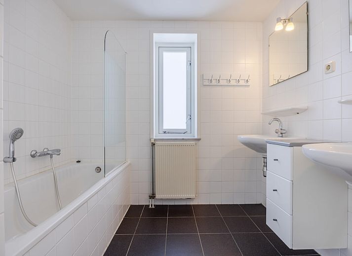 Guest house 690442 - Bungalow Voorne Putten/Hoekse waard - CG Comfort