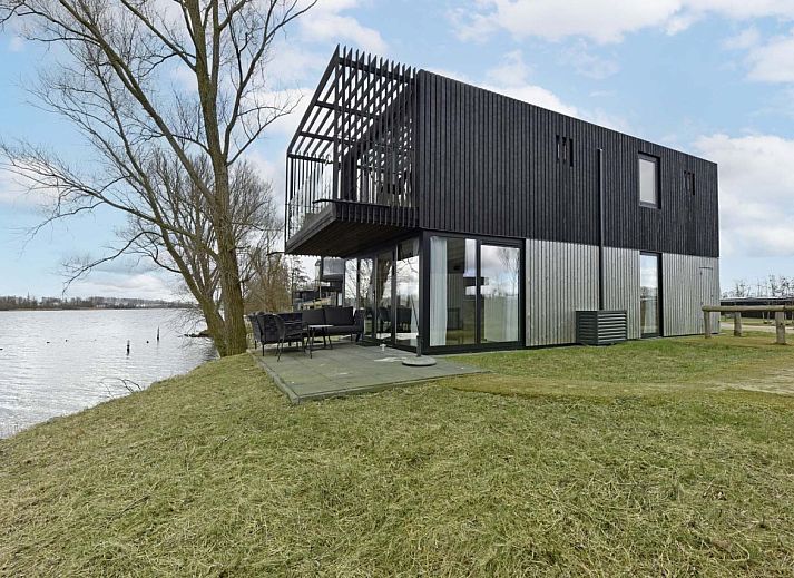Guest house 691506 • Holiday property Voorne Putten/Hoekse waard • Vrijstaande woning in Zuid-Holland, Nederland