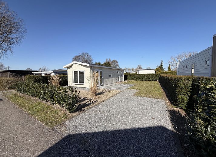 Gemtliches Wohnzimmer in einem freistehenden Haus in Dordrecht, Ferienhaus in Dordrecht, Rotterdam und Umgebung, Sdholland, mit komfortabler Einrichtung.