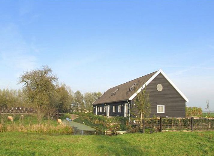 Verblijf 701604 • Vakantiewoning Rotterdam eo • Luxe 8 persoons vakantiehuis op het erf van een boerderij 