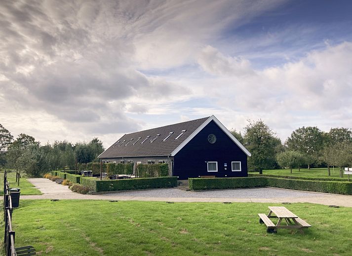 Verblijf 701604 • Vakantiewoning Rotterdam eo • Luxe 8 persoons vakantiehuis op het erf van een boerderij 