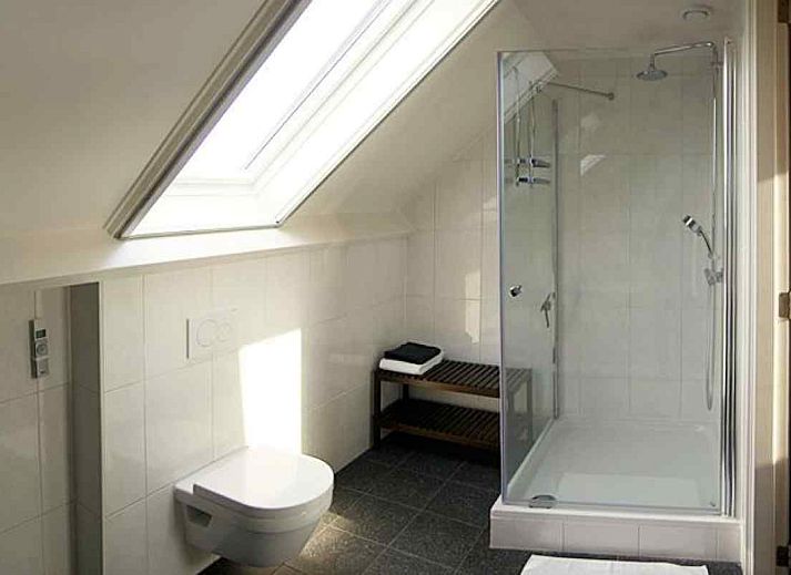 ZH043 vakantiehuis in Ouderkerk-aan-den-IJssel met landelijke omgeving in Zuid-Holland.