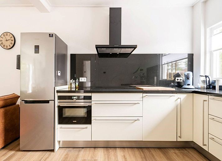 Guest house 702102 - Holiday property Rotterdam eo - Valckesteynse boswoning