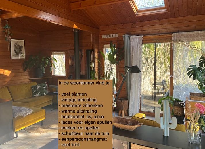 Huisje in Ingen, Gelderland met groene tuin en terras voor ontspanning in de natuur.