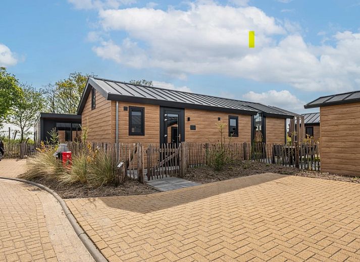 Verblijf 990136 - Vakantiewoning Schouwen-Duiveland - Chalet De Zeester nr. 718 - Strandpark de Zeeuwse Kust