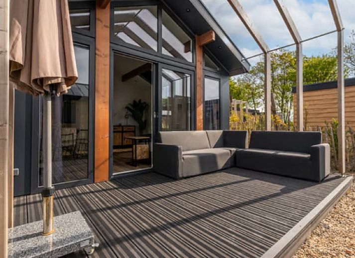 Verblijf 990136 - Vakantiewoning Schouwen-Duiveland - Chalet De Zeester nr. 718 - Strandpark de Zeeuwse Kust