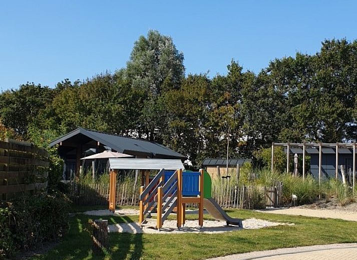 Verblijf 990136 - Vakantiewoning Schouwen-Duiveland - Chalet De Zeester nr. 718 - Strandpark de Zeeuwse Kust