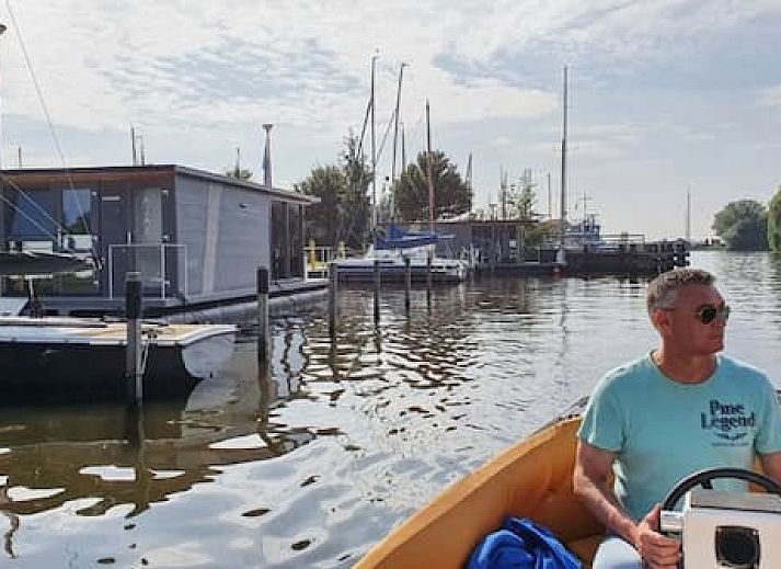 Huren Houseboat Heeg