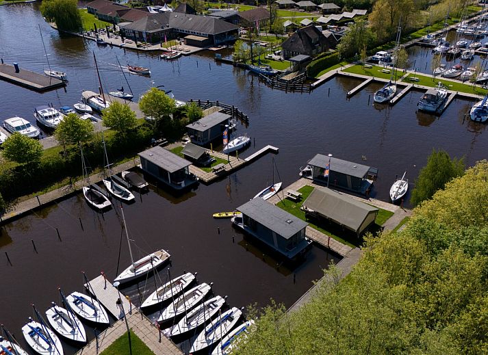 Jachthaven Heeg (Huren Houseboat)