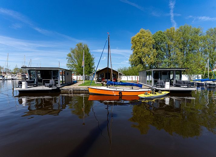 Jachthaven Heeg (Huren Houseboat)