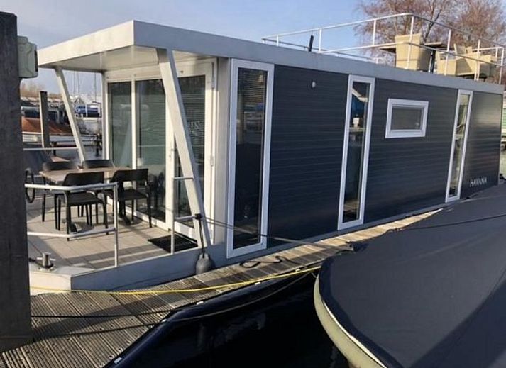 Marina Parcs - Jachthaven De Hoop