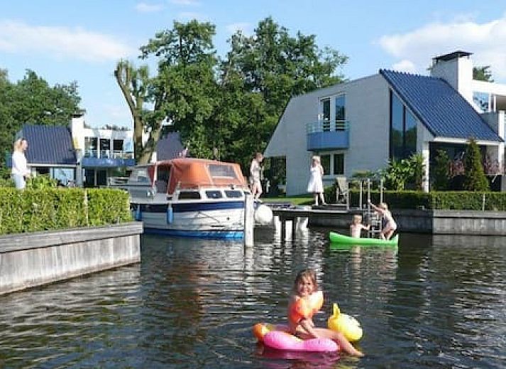 Rien van den Broeke Village