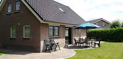Verblijf 261782 • Vakantiewoning Het Friese platteland • Vakantiehuis Bargereed 4 Tzummarum 