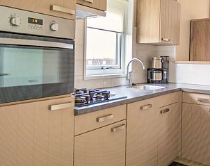 Fully equipped kitchen in Chalet 04 Nevada, vacation home in De Cocksdorp, Texel.