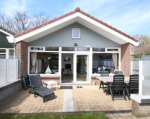 Guest house 0101136 - Holiday property Texel - Vakantiehuis Slufterhoek 122