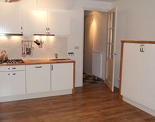 Volledig uitgeruste keuken in vakantiehuis Type 8 - 2108, De Cocksdorp, Texel, met moderne faciliteiten.
