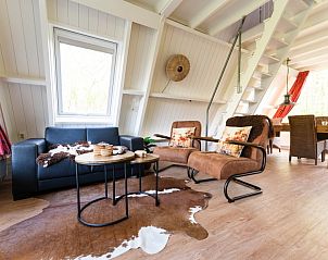 Comfortabele woonkamer in Bungalow Pier 53, De Cocksdorp, Texel.