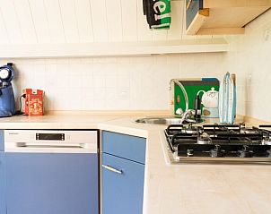 Volledig uitgeruste keuken in Bungalow Pier 53, De Cocksdorp, Texel.