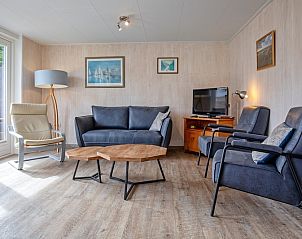 Gemtliche Sitzecke im Bungalow Tamarisk 206, modern eingerichtetes Ferienhaus in De Cocksdorp, Texel.