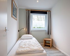 Eenvoudige eenpersoonskamer in Krimweg 051, De Cocksdorp, Texel. Perfect voor een ontspannen verblijf op de Waddeneilanden.