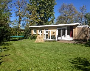 Bungalowpark Slufteroord - Vakantiehuis Slufteroord 270 in De Cocksdorp, Texel met ruime tuin en trampoline.