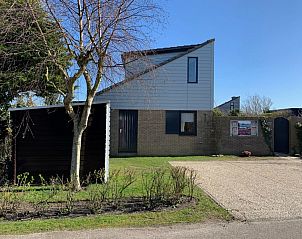 Vakantiehuis A 143 in De Cocksdorp, Texel. Moderne vakantiewoning met ruime tuin en zonovergoten omgeving op de Waddeneilanden.
