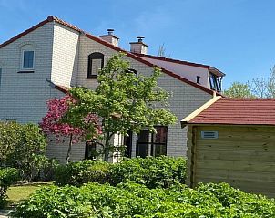 Ferienhaus D 657 in De Cocksdorp, Texel, umgeben von viel Grn und Ruhe, ideal fr einen erholsamen Aufenthalt auf den Watteninseln.