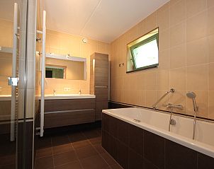 Guest house 0101772 - Holiday property Texel - De Witte Hoek villa 170m2 138