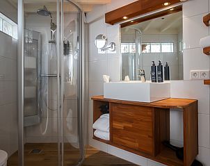 Verblijf 0101789 - Vakantiewoning Texel - Tweepersoons kamer Superior tuin suite - Bad/douche/toilet