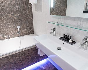 Verblijf 01021104 - Vakantiewoning Texel - Tweepersoons Junior Suite - Bad/douche/toilet