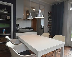 Moderne Kche in Orchismient 45 gro, Ferienhaus De Koog, Texel, mit stilvoller Einrichtung und Kochgelegenheit.