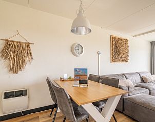 Stijlvolle eethoek in vakantiewoning Appartement Juliana 086 Eiland en Zeezicht, Waddeneilanden.