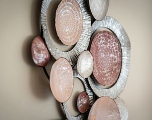 Artistieke wanddecoratie in Bungalow 17a, De Koog, Texel, Waddeneilanden.