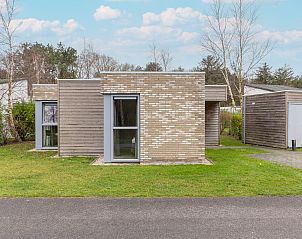 Freistehendes Haus in De Koog, Texel bietet moderne Architektur in grner Umgebung, ideales Ferienhaus auf den Watteninseln.