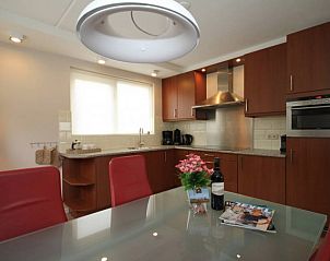 Moderne keuken in Waddenstaete 4 pers. Wellness villa, De Koog, Texel. Perfect vakantiehuis voor culinaire avonturen op de Waddeneilanden.