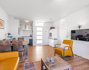 Open keuken en eetruimte in Appartement Juliana 154 Zeezicht, De Koog, Texel.