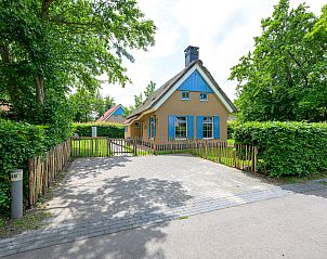 Freistehendes Haus in De Koog, Texel: charmantes Ferienhaus inmitten der Natur, mit groer Auffahrt und grner Umgebung auf den Watteninseln.