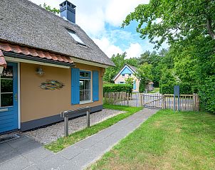 Freistehendes Haus in De Koog, Texel: charmantes Ferienhaus inmitten grner Natur auf den Watteninseln, ideal zum Entspannen.