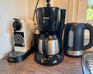 Koffie- en theefaciliteiten in De Veldleeuwerik vakantiehuis, De Koog, Texel, Waddeneilanden.