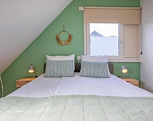 Knusse bedhoek in De Veldleeuwerik vakantiehuis, De Koog, Texel, Waddeneilanden.