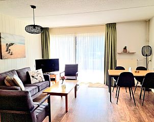 Moderne Kche und Essbereich im Motel Texel Apartment in De Koog, Texel fr ein wunderbares Urlaubserlebnis.