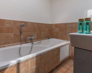 Luxueus bad in vakantiehuisje in De Koog, Texel, Waddeneilanden.