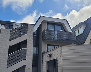 Buitenkant van Appartementen Anna - Appartement 15 in De Koog, Texel. Moderne architectuur op de Waddeneilanden.
