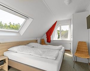 Attraktives Schlafzimmer im Ferienhaus Kamperfoelie 77, De Koog, Texel