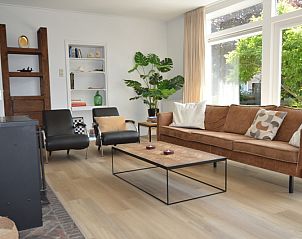 Lichte en ruime zithoek in Plevierstraat 24 - Tuunwoal vakantiehuis, De Koog, Texel.