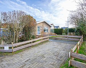 Toegangspad naar De Schutstal vakantiehuis in De Koog, Texel