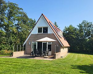 Agter Mienterglop - Vakantiehuis 5103 in De Koog, Texel met ruime tuin en terras voor ontspanning.