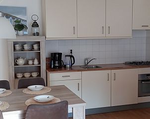 Moderne keukenfaciliteiten in De Pelikaan Appartementen, De Koog, Texel.