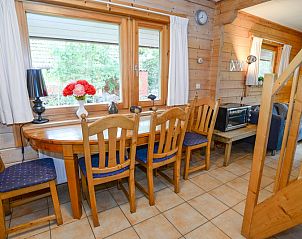 Essecke mit Blick auf die Natur im Ferienpark Het Oude Dijkje - De Ponter, De Koog, Texel.