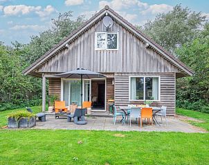 Gezellig terras bij Vakantiepark Het Oude Dijkje - Hulfte, vakantiehuis in De Koog, Texel.